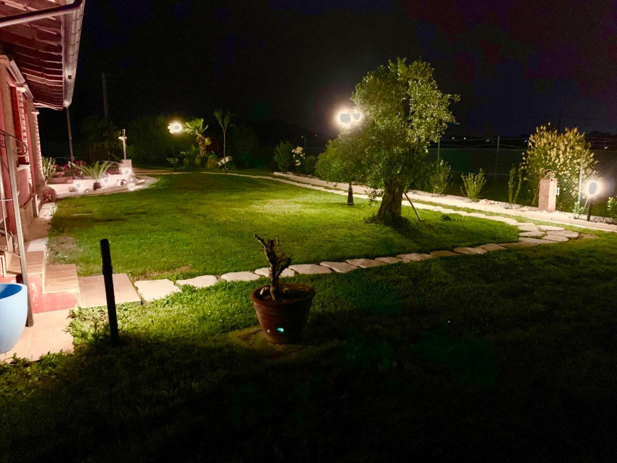 Villa Antares Pesaro Exterior foto
